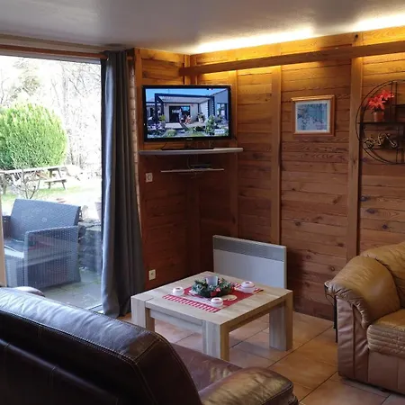 Les Melezes بيت للعطل Dabo